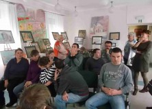 DSCF8271 16.10.2015 – goście na wystawie prac plastycznych Anny Król